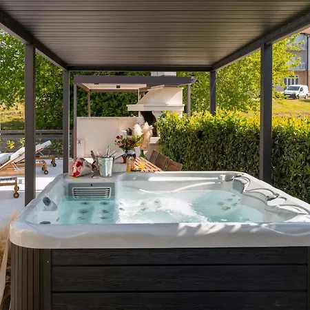 Apartment Schoenes Mala 4 Mit Pool *